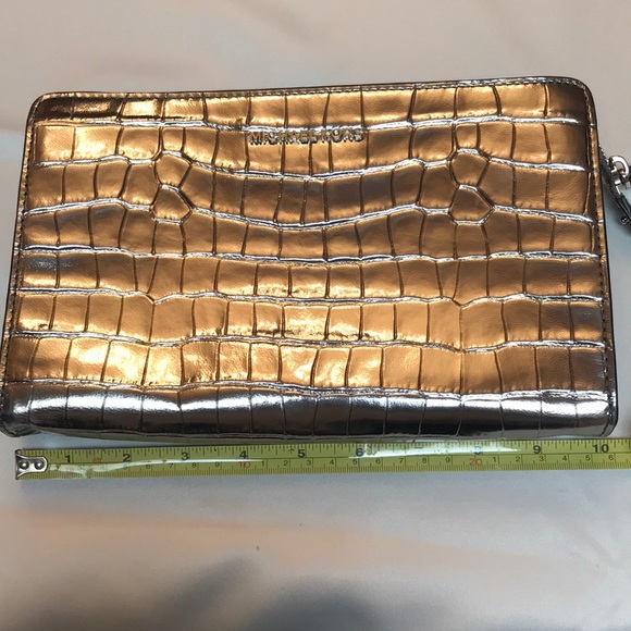 Michael Kors silver Travel Metallic Leather Clutch - Picture 5 of 7